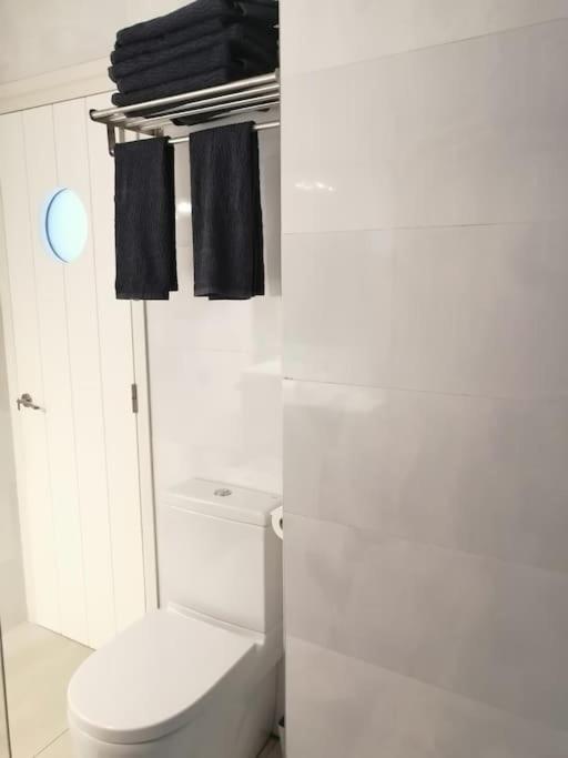 Apartamento Completo En Кадакес Екстериор снимка